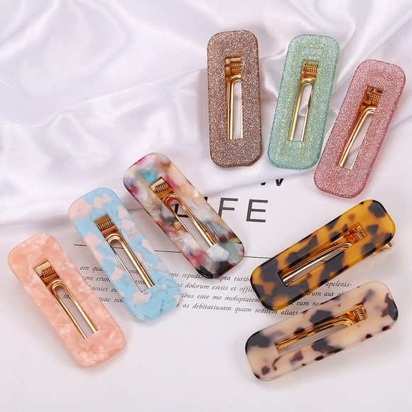 Hair Clip Set - Picture 2 of 5